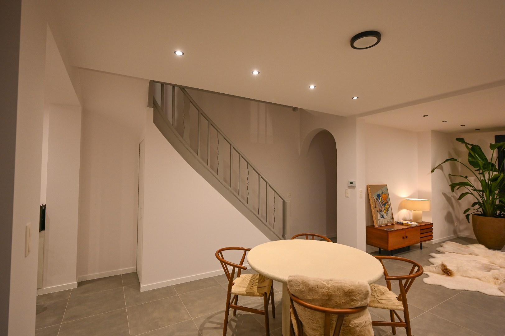 KLASSEVOL GERENOVEERDE WONING NABIJ CENTRUM EN STRAND OOSTENDE - foto 4