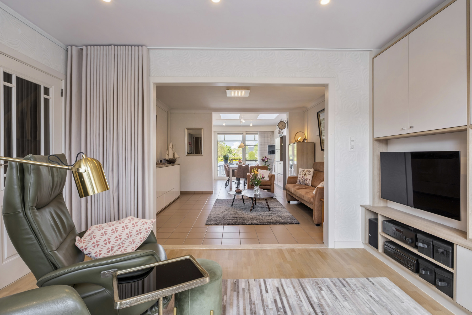 Instapklare woning in hartje Sint-Michiels - foto 2