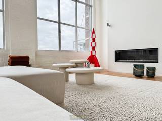 EXCLUSIEVE LOFT met  maar liefst 3 SLAAPKAMERS, 2 BADKAMERS en een HOGE AFWERKINGSGRAAD, gelegen nabij het CENTRUM van OUDENAARDE. De afwerking...