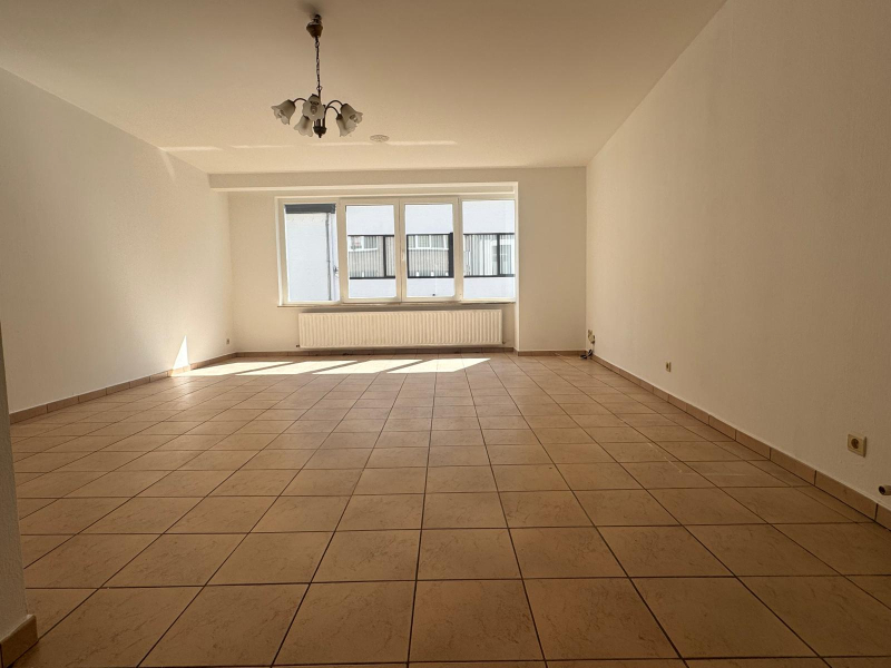 INSTAPKLAAR appartement met één slpk in het centrum van Herentals!! GOEDE energiescore!! - photo 3