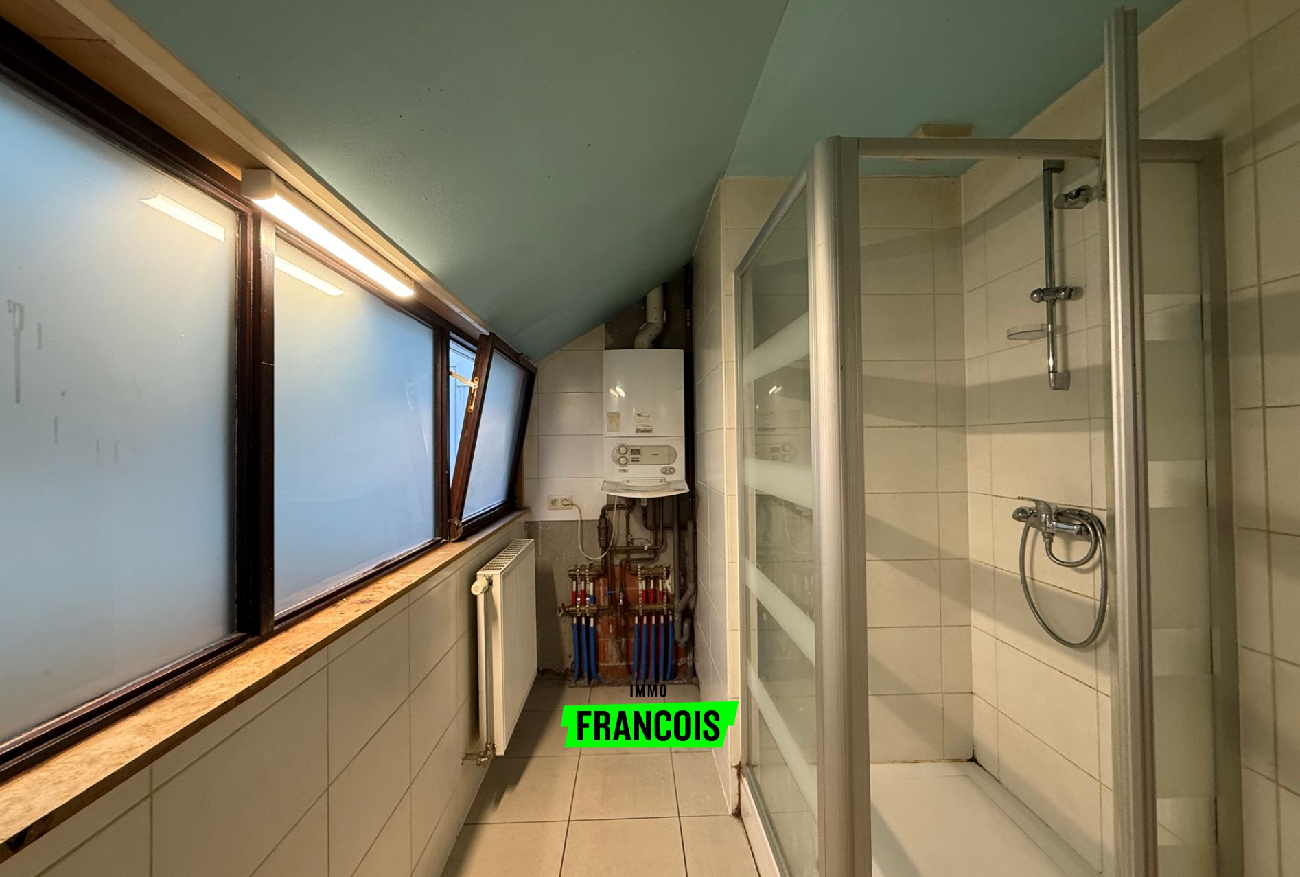 Te renoveren woning nabij centrum Roeselare - foto 4