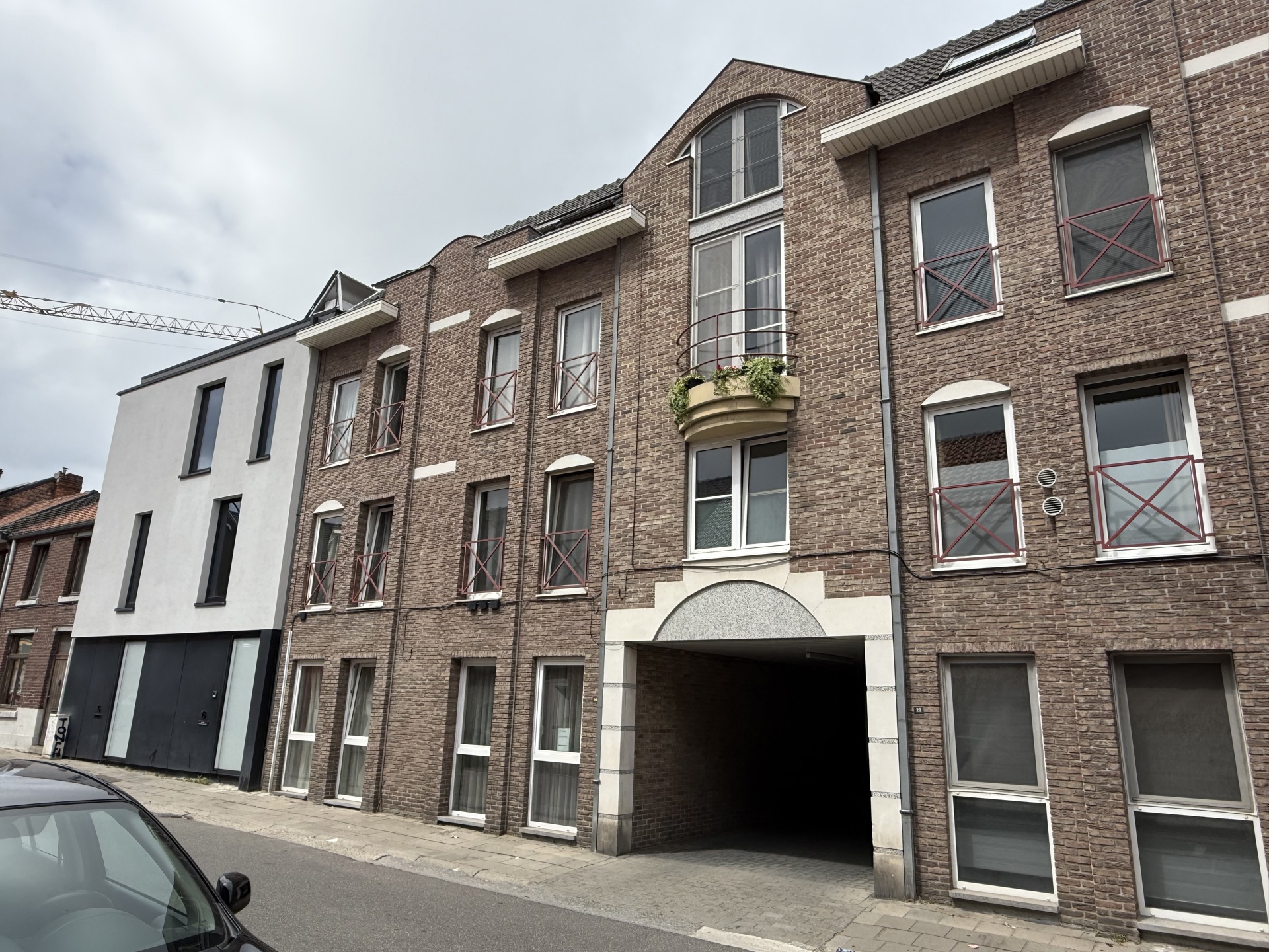 OPBRENGSTEIGENDOM - 9 UNITS - foto 1