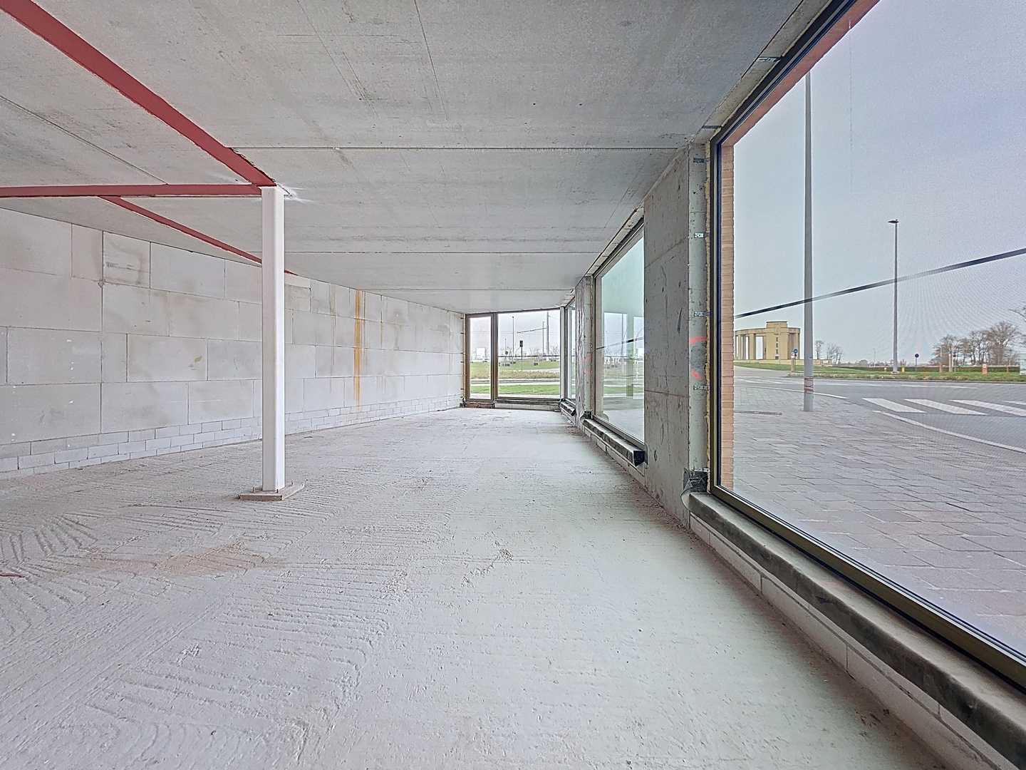 Casco handelsgelijkvloers aan de Kaai te Nieuwpoort-Stad - foto 4