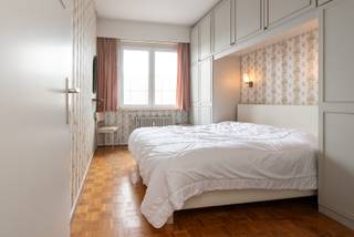Ontdek dit charmante appartement van 94 m² met een adembenemend uitzicht op zee, gelegen op een toplocatie aan de levendige kust. Geniet van...