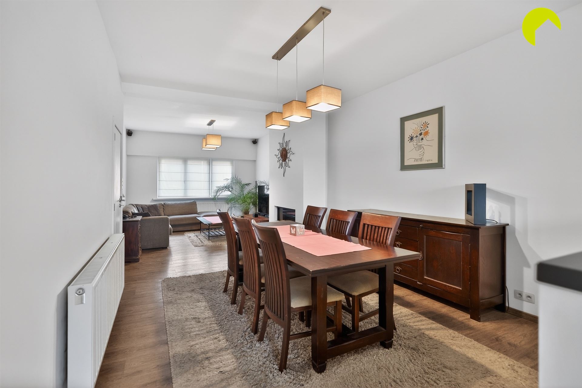 Deels gerenoveerde woning met tuin! - foto 3