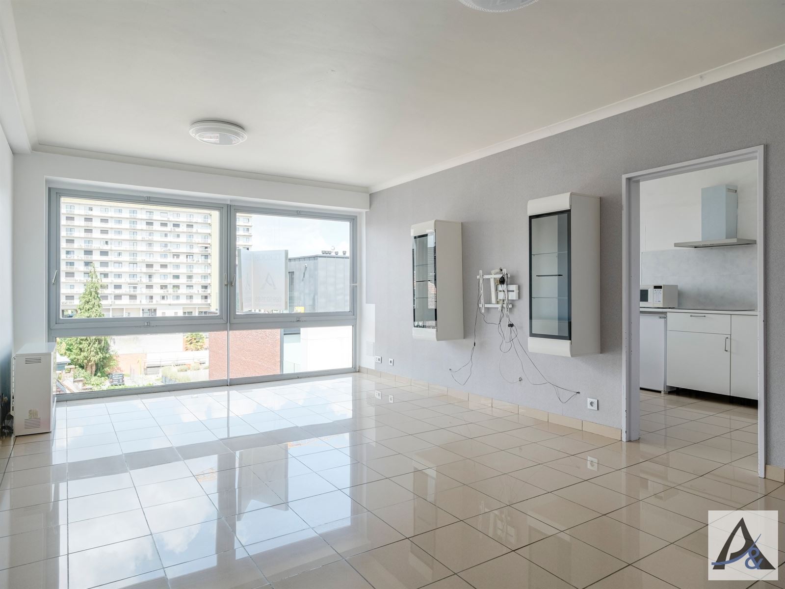 Gezellig appartement met 3 slaapkamers in centrum Genk. - foto 5