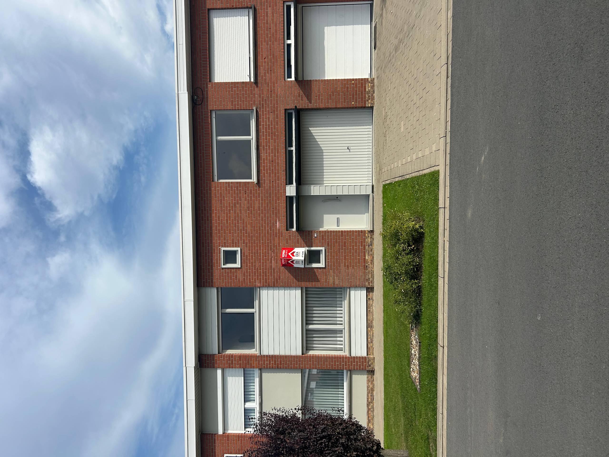 Karaktervolle woning met 3 slaapkamers &amp; tuin in Ledegem. - foto 1