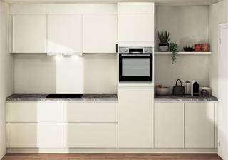 <p><span>Ruim appartement op de eerste verdieping met 2 slaapkamers, op een unieke rustige ligging te Mol Achterbos. Een ondergrondse autostaanplaats is inbegrepen in de prijs. Tweede staanplaats mits € 15.000 is mogelijk. </span></p><p><span>Er zijn appartementen met 1, 2 of 3 slaapkamers. De appartementen worden voorzien van vloerverwarming met warmtepomp , zonnepanelen , ventilatiesysteem. Er zijn 2 liften in het gebouw voorzien.</span></p><p><span>KOOP NU & BETAAL PAS BIJ DE OPLEVERING.</span></p><p><span>Plannen en lastenboek te downloaden op <span>www.vanheesimmo.be</span></span></p><p><span>Er is een gemeenschappelijke fietsenstalling.</span></p><p><span>Mol centrum op slechts 3 km. Ook snel bereikbaar via nieuw fietspad. </span></p><p><span>OPEN DEUR op zaterdag 14/2 van 14u tot 16u, en zondag 15/2 van 10u tot 12u.</span></p><p><span>DE APPARTENTEN ZIJN HELEMAAL KLAAR.</span></p><p><span>KOM NU REEDS ONZE KIJKWONING BEZOEKEN.</span></p><p><span>Bel mij 0475 245013 voor een afspraak</span></p><p><span> </span></p>