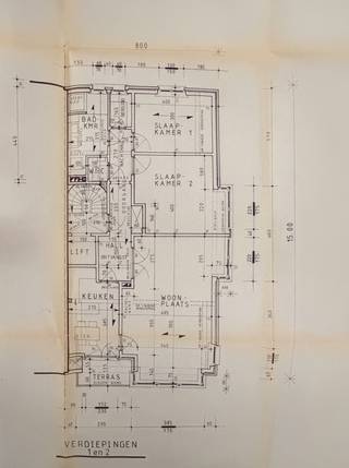 CENTRAAL GELEGEN LUXE-APPARTEMENT MET 2 SLAAPKAMERS, GARAGEBOX en AUTOSTAANPLAATS. Centraal te Ninove, rechtover de Bpost vind je dit...