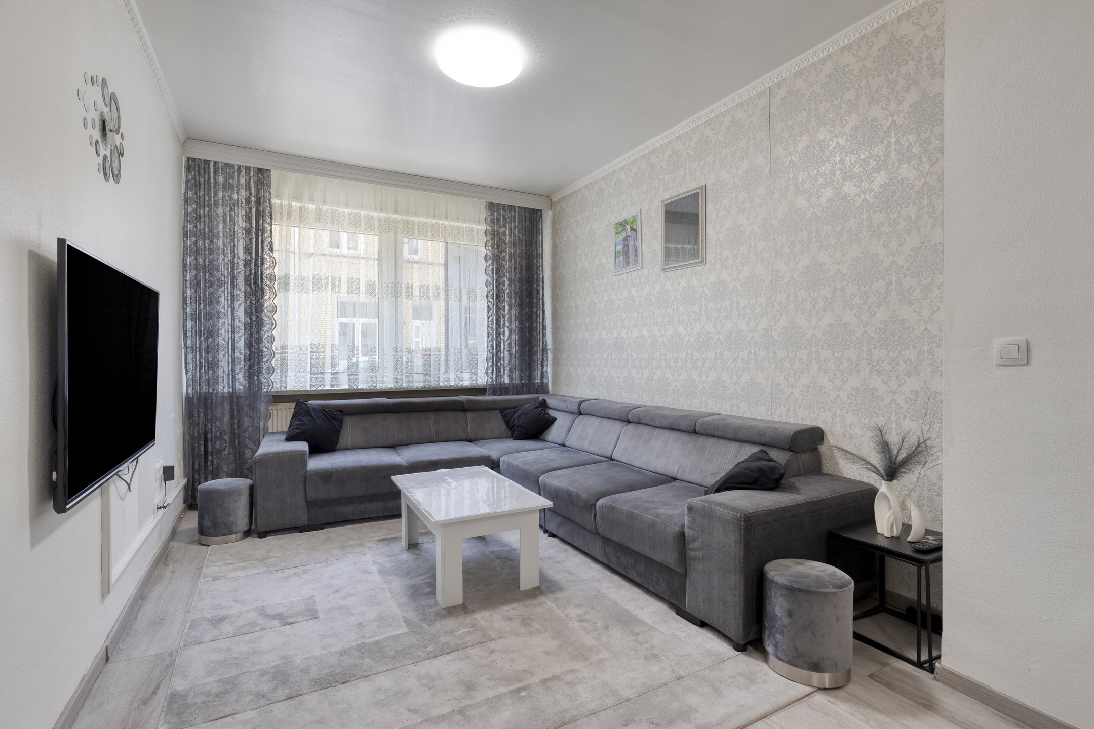 House for sale in Antwerp with 4 bedrooms - photo 2