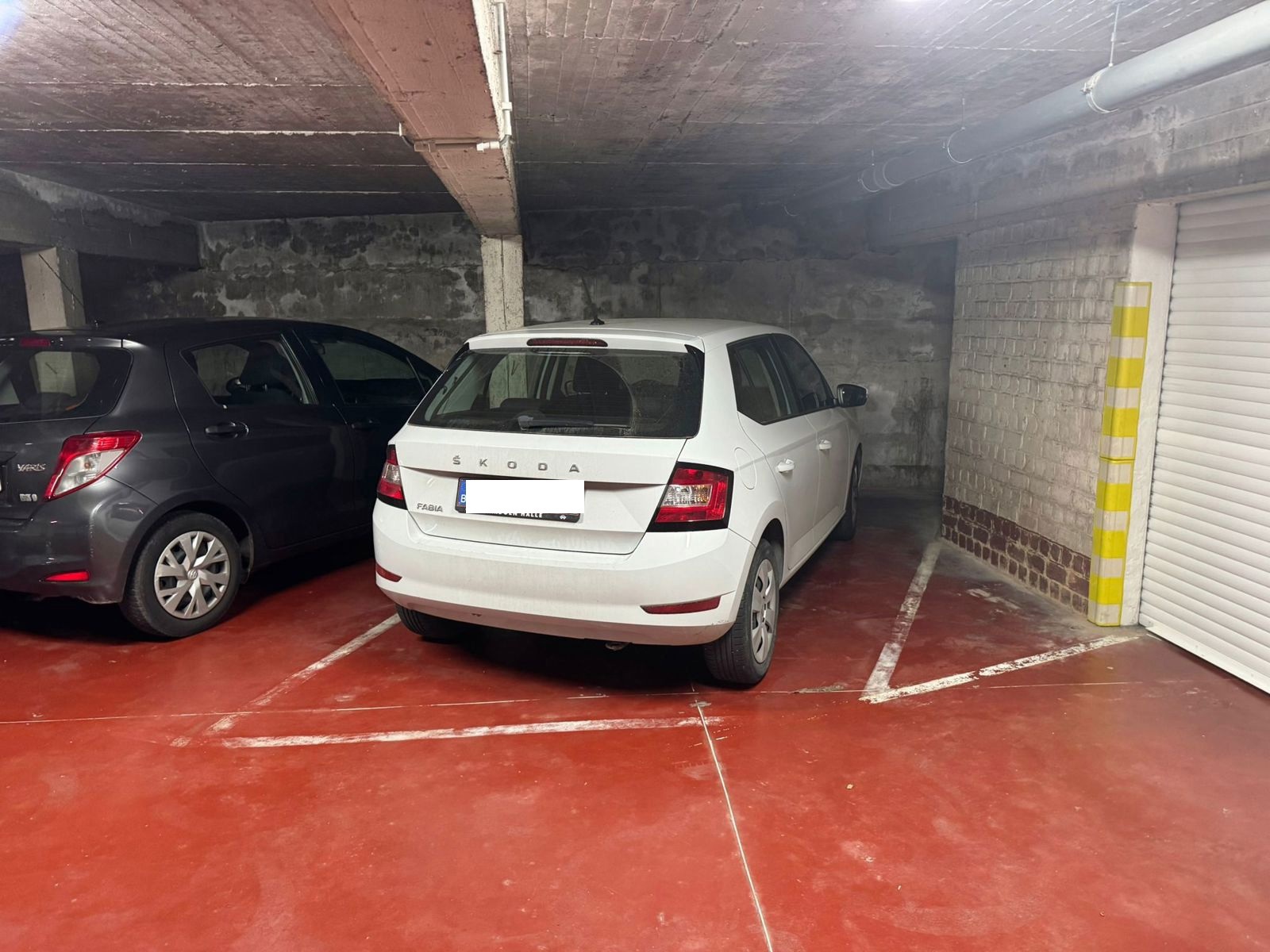 Binnen autostaanplaats voor één wagen - foto 3