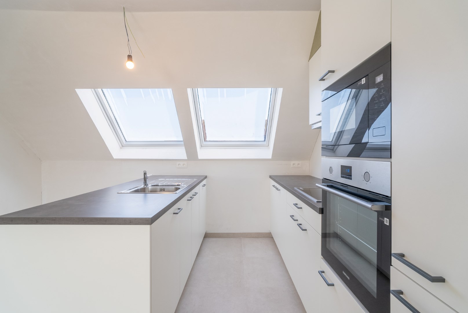 Gezellig nieuw dakappartement met 1 slaapkamer en terras op de tweede verdieping, in Residentie Escautval. - foto 5