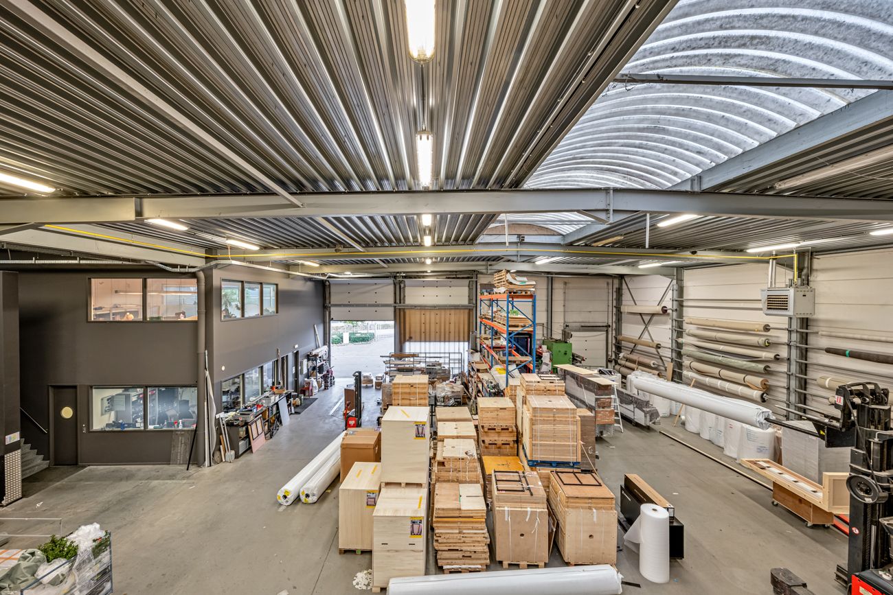 Multifunctioneel bedrijfsgebouw van 6.998 m² vlakbij de E17 - foto 3