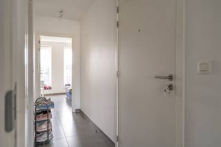 Gelegen in het centrum van Wuustwezel op een toplocatie een appartement met lift.Op de tweede verdieping, ruime inkomhal met gastentoilet. Een...