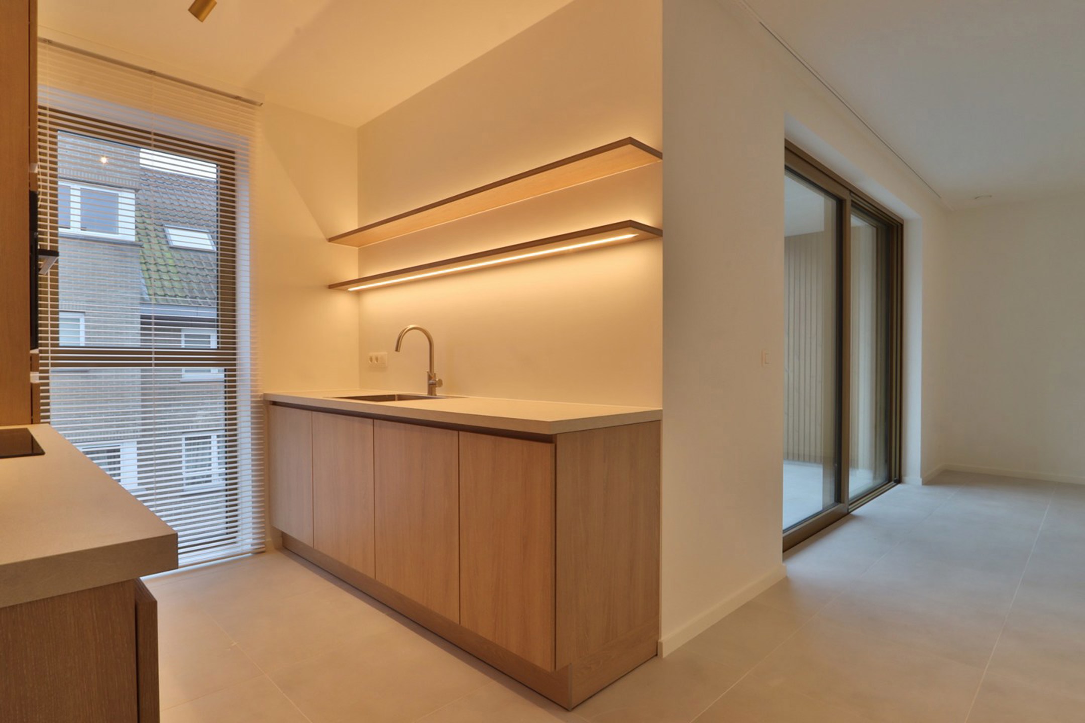 2 slpk BEN-appartement aan het station van Beveren!  - foto 5