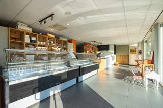 Commercial à vendre à Mol