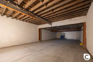<h2><span>Unique warehouse/garage of approx. 360 m² for sale on Markgravelei </span></h2><p><span>Welcome to this exceptionally spacious garage and warehouse space of approx. 360 m², situated in a strategic location on Markgravelei. A property of this size, with this layout and versatile usage options, is exceptionally rare in this location and offers a unique opportunity for entrepreneurs, investors, and private individuals.</span></p><p><span>Behind the beautiful, authentic facade lies a surprisingly large and versatile space that can be fully customized to your own preferences. Consider, for example, a local contracting business, an installation company, a studio, a classic car collection, an e-commerce operation, storage space, a workshop, or a combination of office and storage.</span></p><h3><span>Spacious Ground Floor</span></h3><p><span>The ground floor measures approximately 218 m² and was recently fitted with a new concrete floor, meaning renovation work here can be kept to a minimum.</span></p><p><span>Access is via an automatic gate approximately 3.80 m wide and 2.20 m high, providing easy access for vehicles, equipment, and goods. The open space can be fully customized to meet the new owner’s needs.</span></p><h3><span>Additional rooms on the upper floors</span></h3><p><span>The first floor, measuring approximately 80 m², contains three rooms. Part of this space has already been finished with drywall and can be further customized and optimized to suit personal preferences. These spaces are ideal for use as offices, meeting rooms, studios, or support workspaces.</span></p><p><span>The second floor, measuring approximately 62 m², also comprises three rooms. This floor, too, offers numerous possibilities and can be perfectly configured as office space, a studio, storage, or a multipurpose room.</span></p><p><span>Both floors are equipped with heating, and plumbing with a toilet is already in place. Additionally, there is the option to install a kitchen and/or bathroom.</span></p><p><span>The combination of its authentic charm, exceptional square footage, convenient access, multiple floors, and versatile uses makes this property a truly unique opportunity.</span></p><p><span> </span></p><h3><span>Key Features at a Glance</span></h3><ul><li><span>Unique and rare property on Markgravelei</span></li><li><span>Approx. 360 m² total floor area</span></li><li><span>New concrete floor on the ground floor</span></li><li><span>Automatic gate approx. 3.80 m wide and 2.20 m high</span></li><li><span>Roofs in good condition</span></li><li><span>Electrical system up to code</span></li><li><span>Asbestos-safe</span></li><li><span>Plumbing already in place</span></li><li><span>Numerous potential uses: business, workshop, storage, e-commerce, offices, classic cars, contracting, installation work...</span></li><li><span>A property that can be customized to your own specifications</span></li></ul><p><span> </span></p><p><span>A unique opportunity in a strategic location on Markgravelei for those seeking space, flexibility, and possibilities.</span></p>