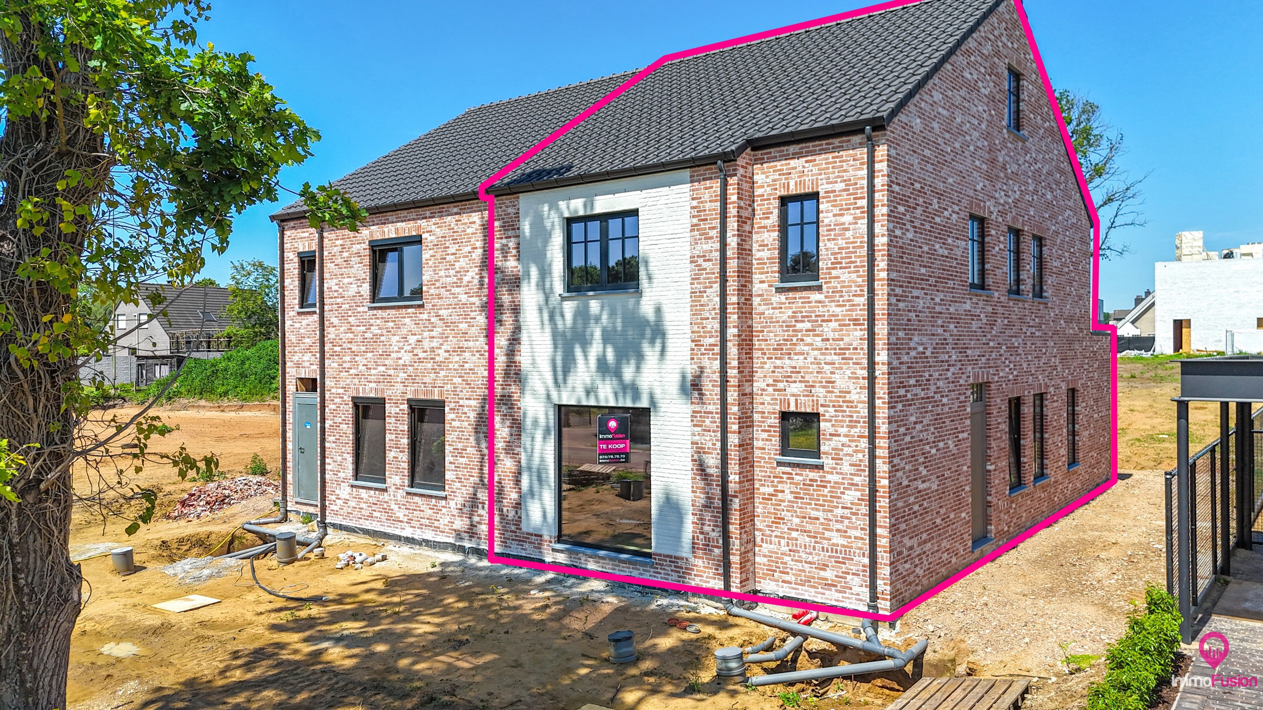 Prachtig gelegen casco woning met 4 slaapkamers! - foto 2