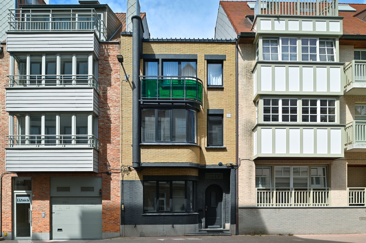 Authentieke Belle Époque-woning op 100 meter van de Zeedijk in Heist - foto 1