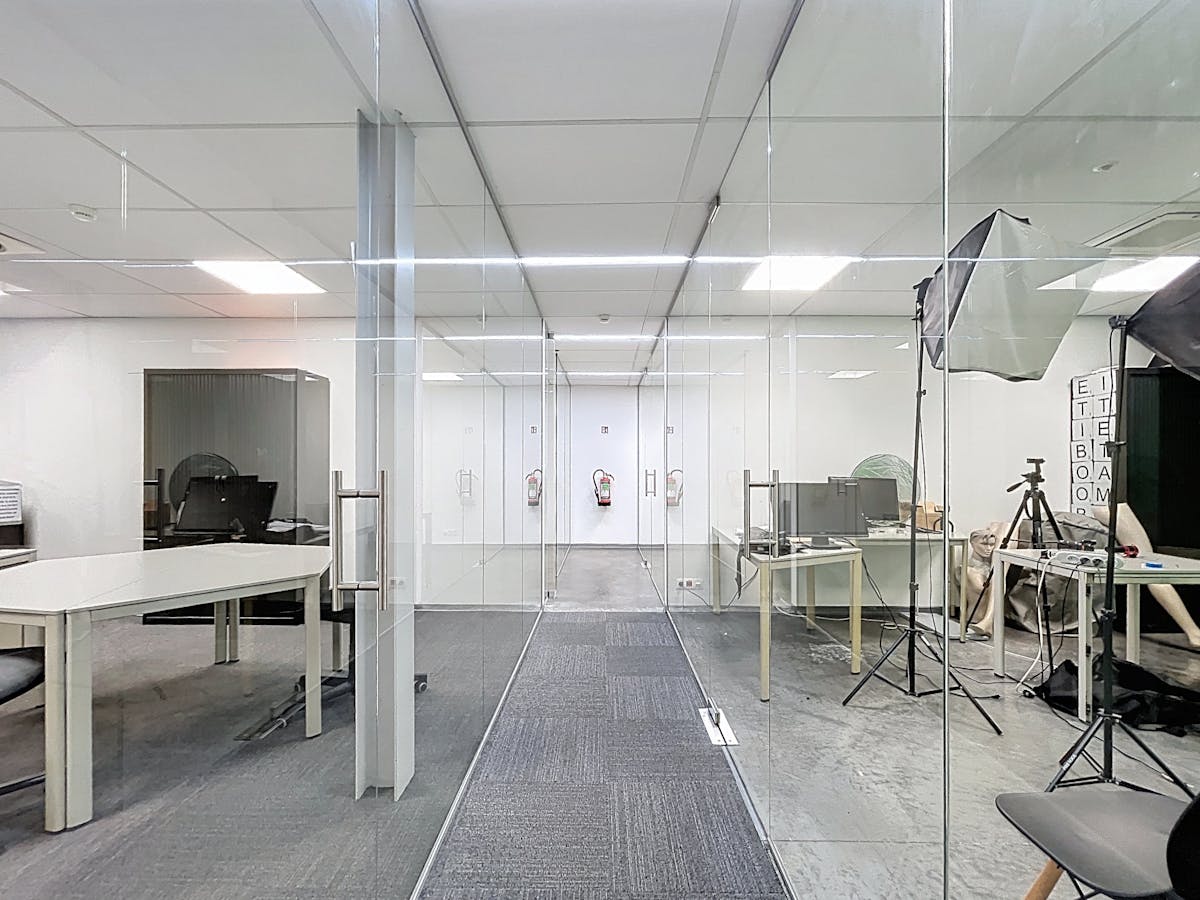 Kantoren (96 m² - 773 m²) te huur in Nazareth-De Pinte - foto 1