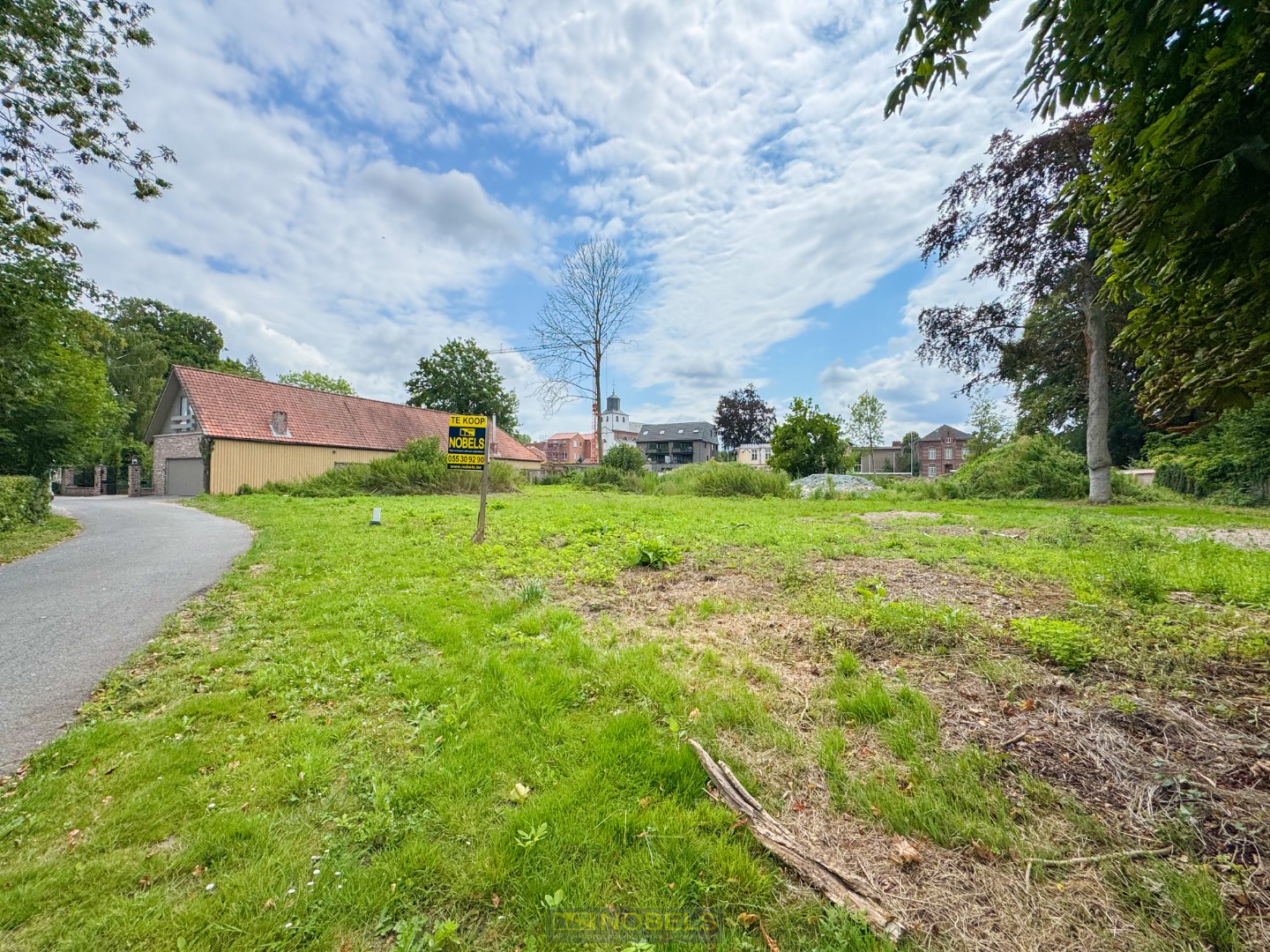 Te koop, Uniek villaperceel (1.026m²) in groene omgeving te Oudenaarde - photo 1