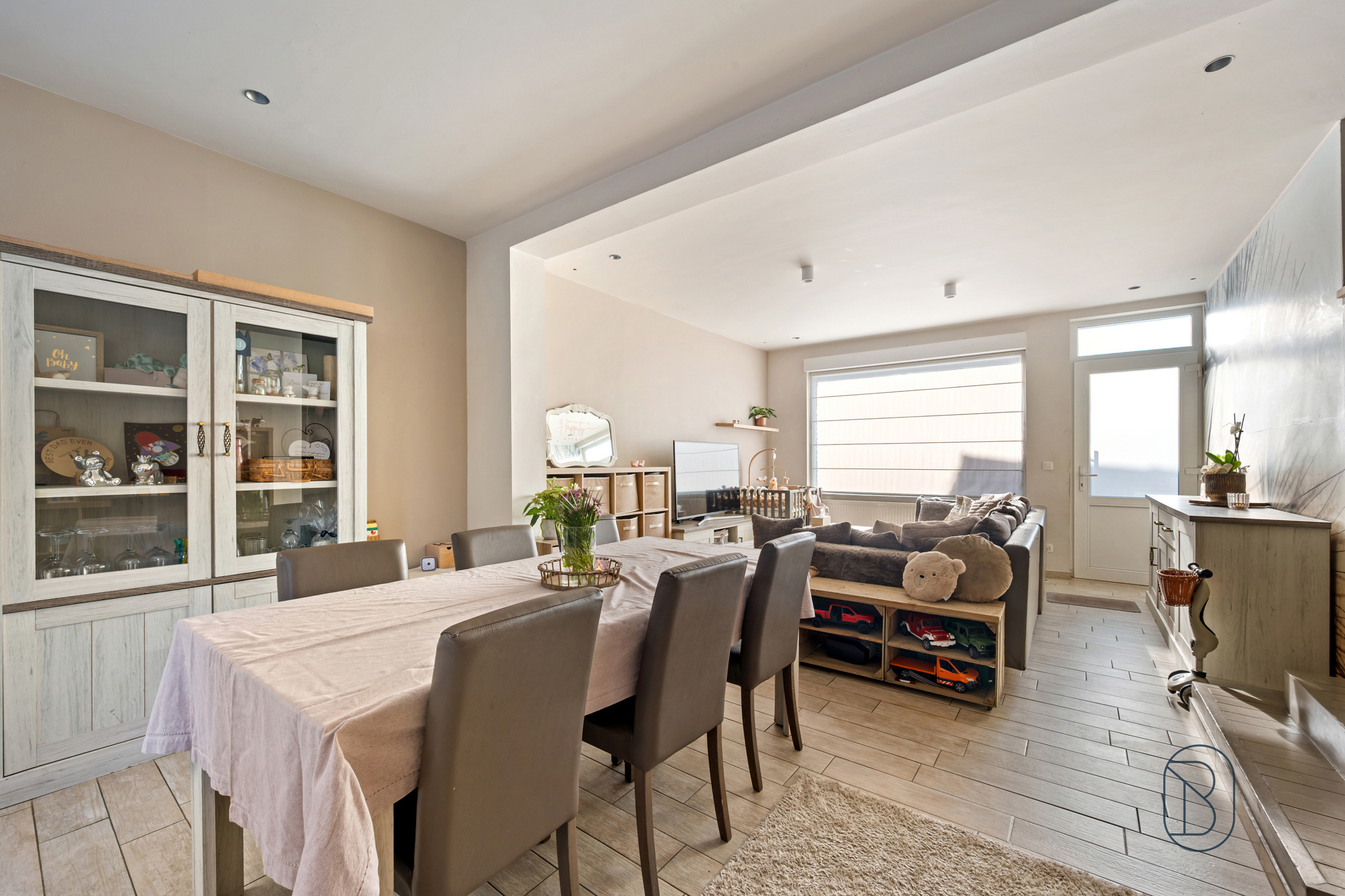 Charmante gerenoveerde woning met bijgebouw &amp; oprit in Heule - foto 4