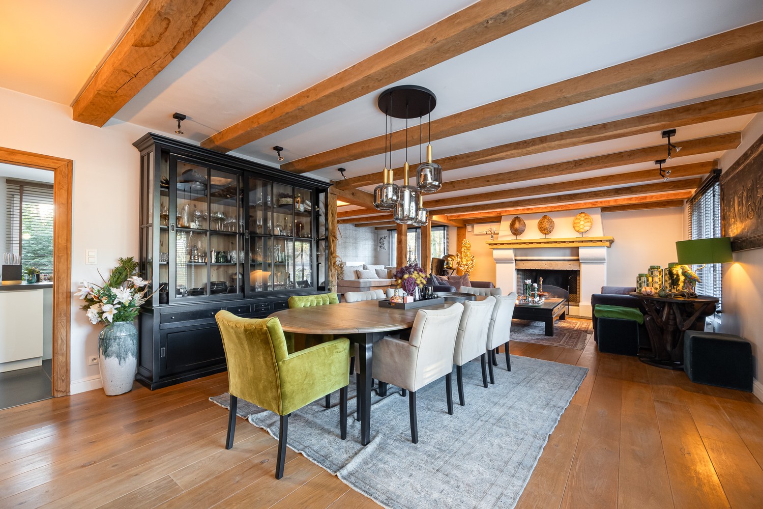 House for sale in Brasschaat with 5 bedrooms - photo 5