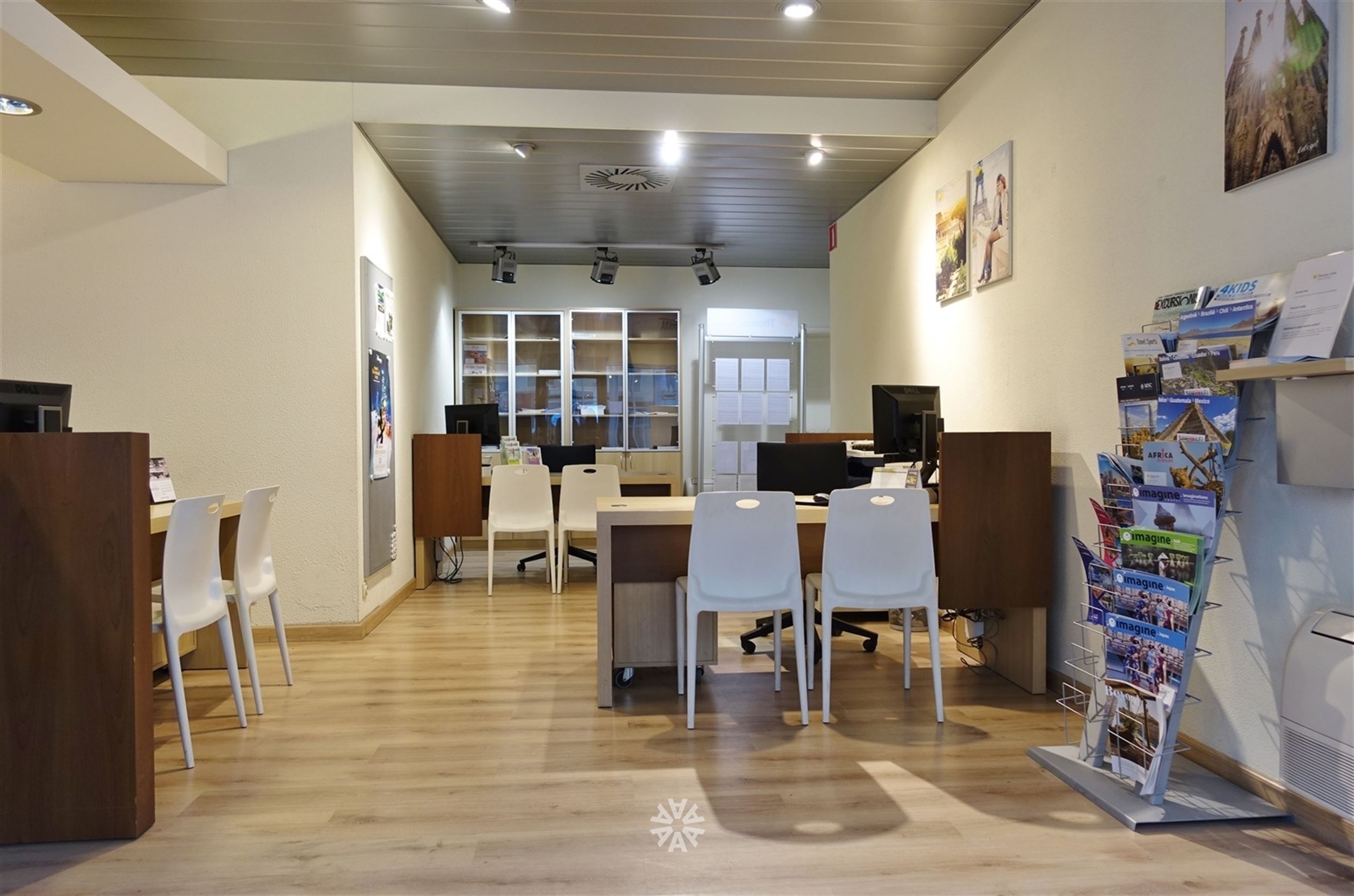 Commercial for rent in Ghent - photo 4