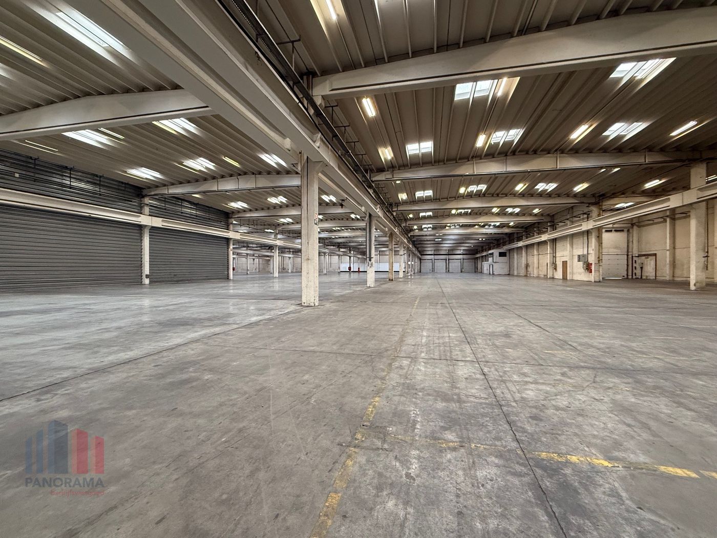 Entrepôt logistique de 11.140 m² avec 116 m² de bureaux à louer à Boortmeerbeek - photo 3