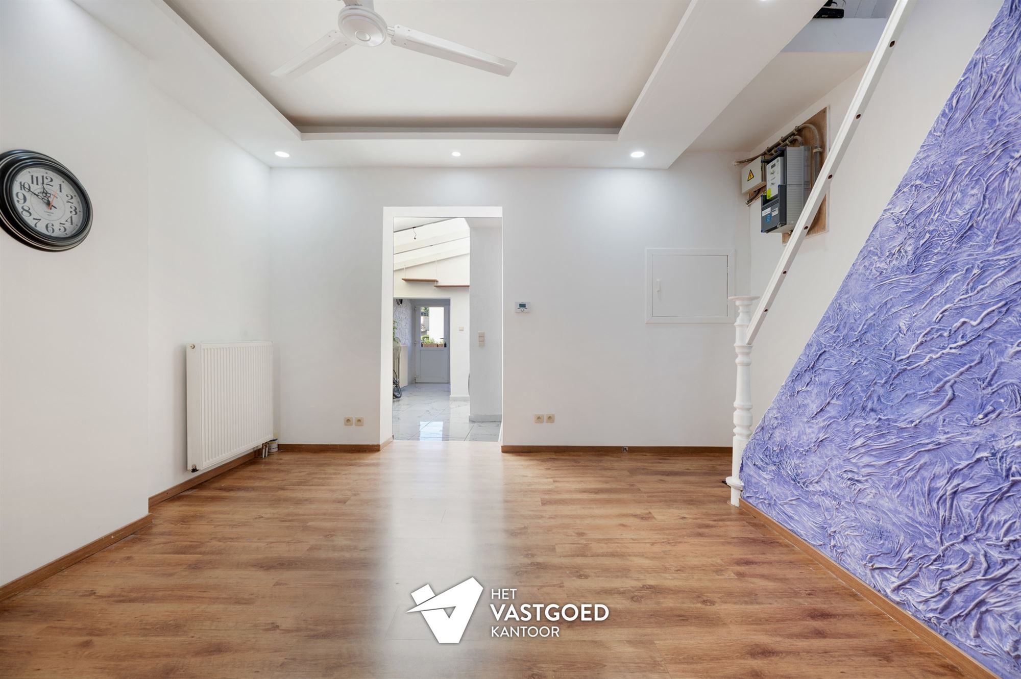 RECENT GERENOVEERDE WONING (172M²) MET 3 SLAAPKAMERS EN GEZELLIGE STADSTUIN TE MOLENSTEDE - foto 5
