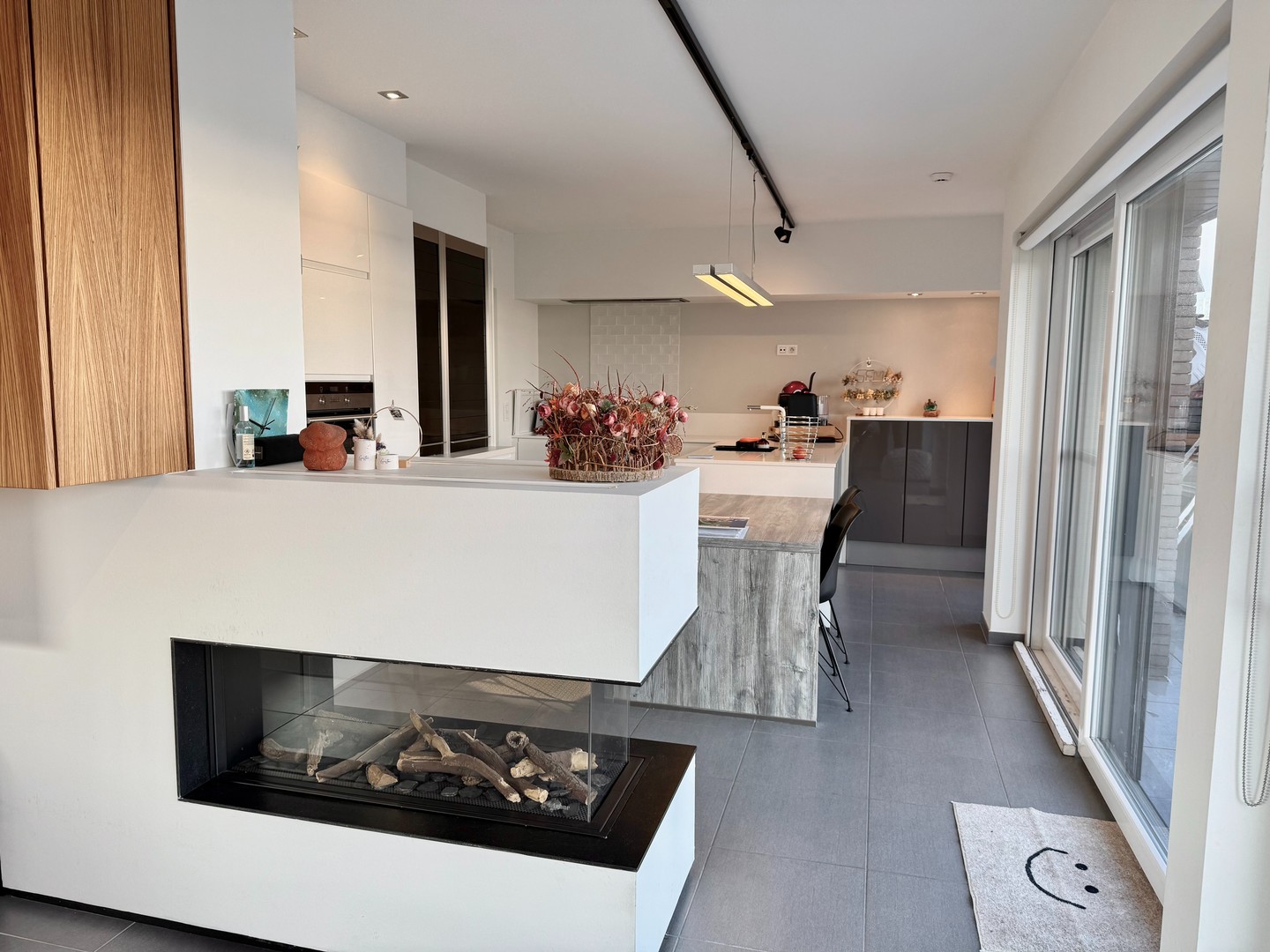 Instapklare én energiezuinige woning met zwemvijver vlak bij yachthaven. - foto 4