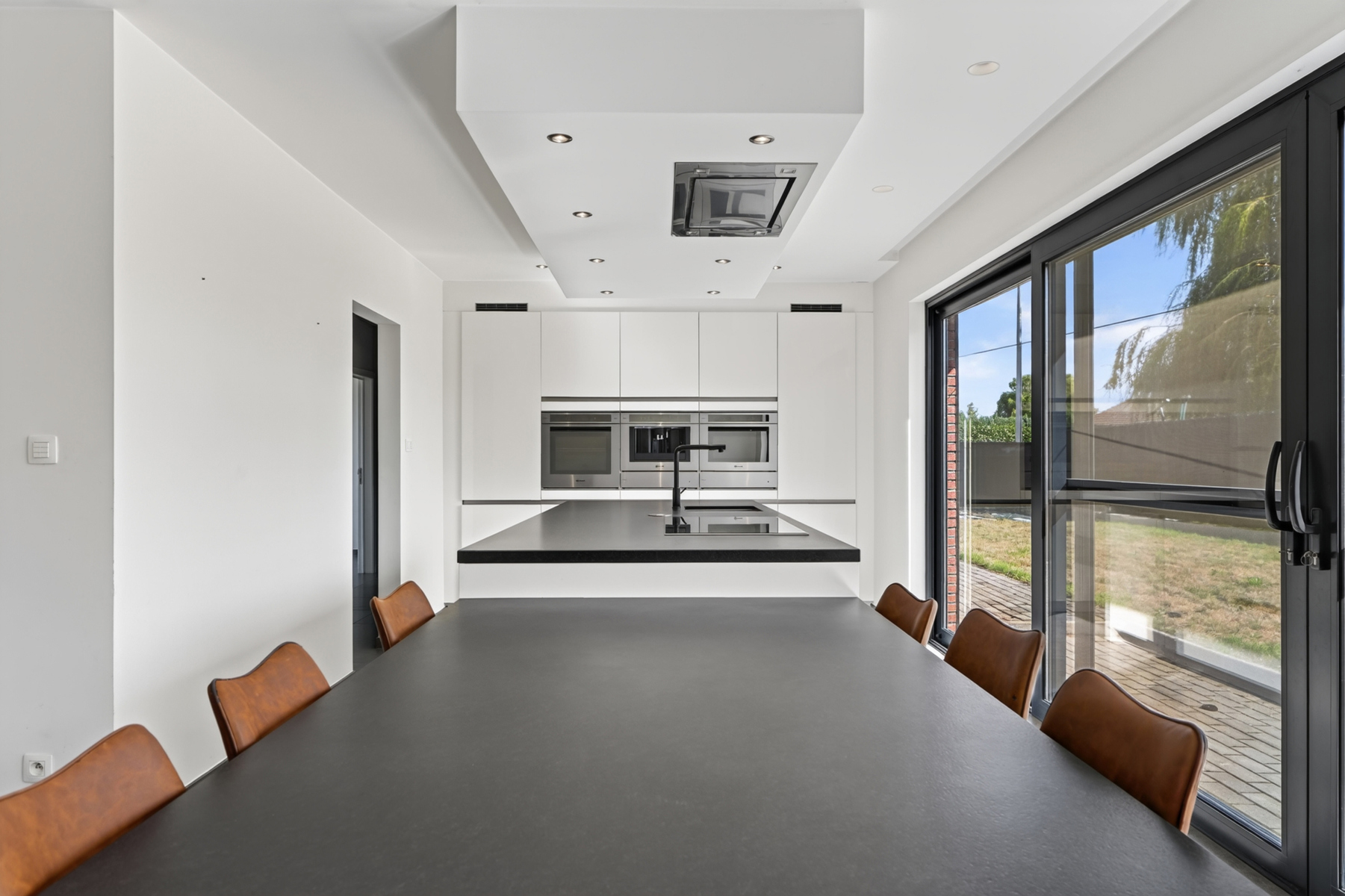 Instapklare, volledig gerenoveerde woning met 3 slaapkamers in een rustige omgeving - foto 5