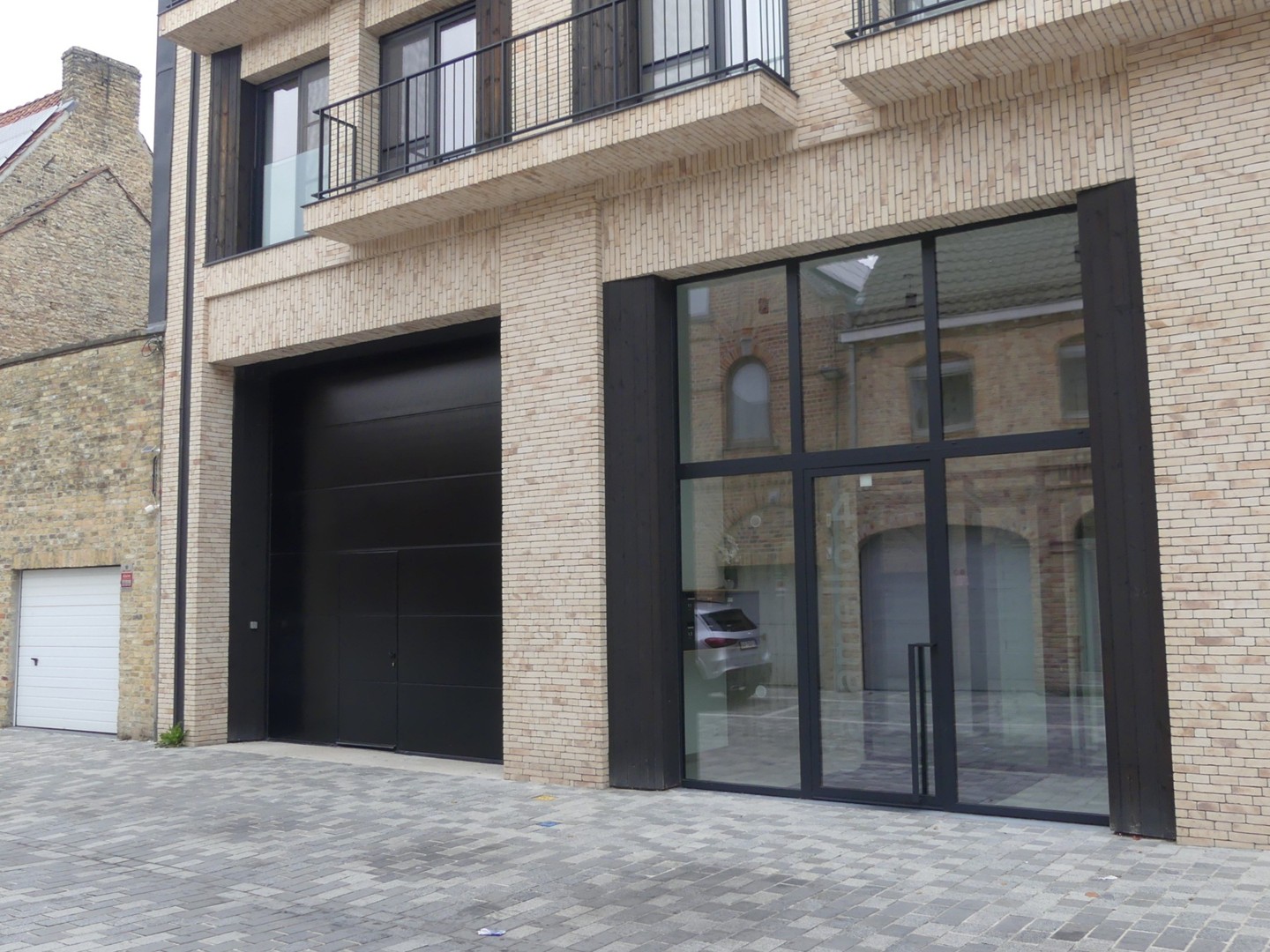 Garage à vendre à Dixmude - photo 1