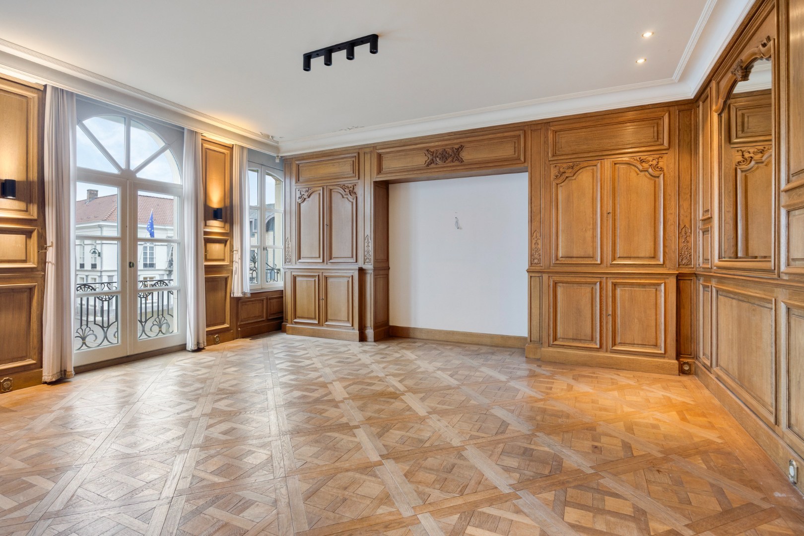 MAAK NU UW AFSPRAAK voor deze unieke authentieke herenwoning in het centrum van Hamme. - foto 5
