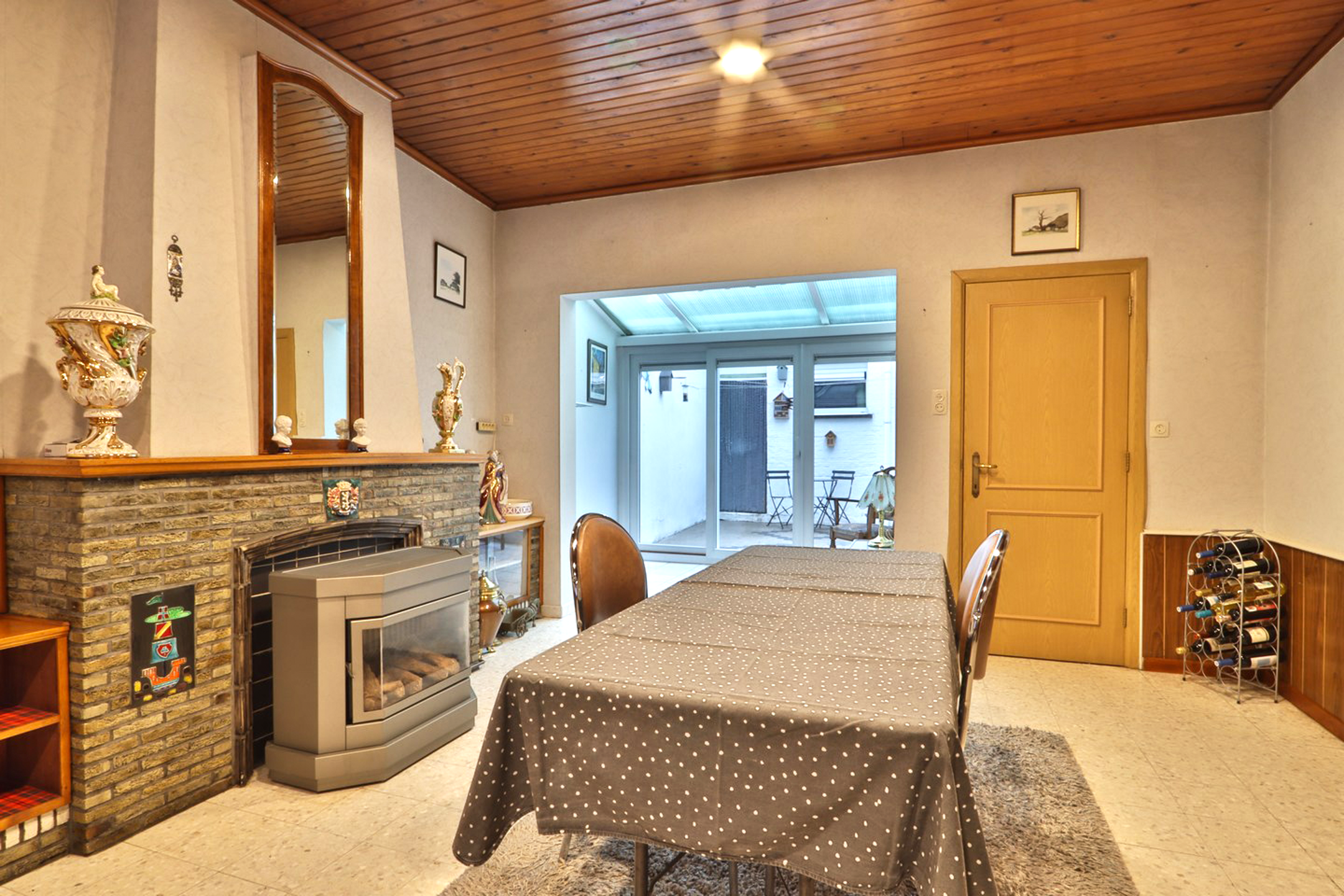 Te renoveren GB met 3 slpks en atelier in centrum Beveren - foto 5