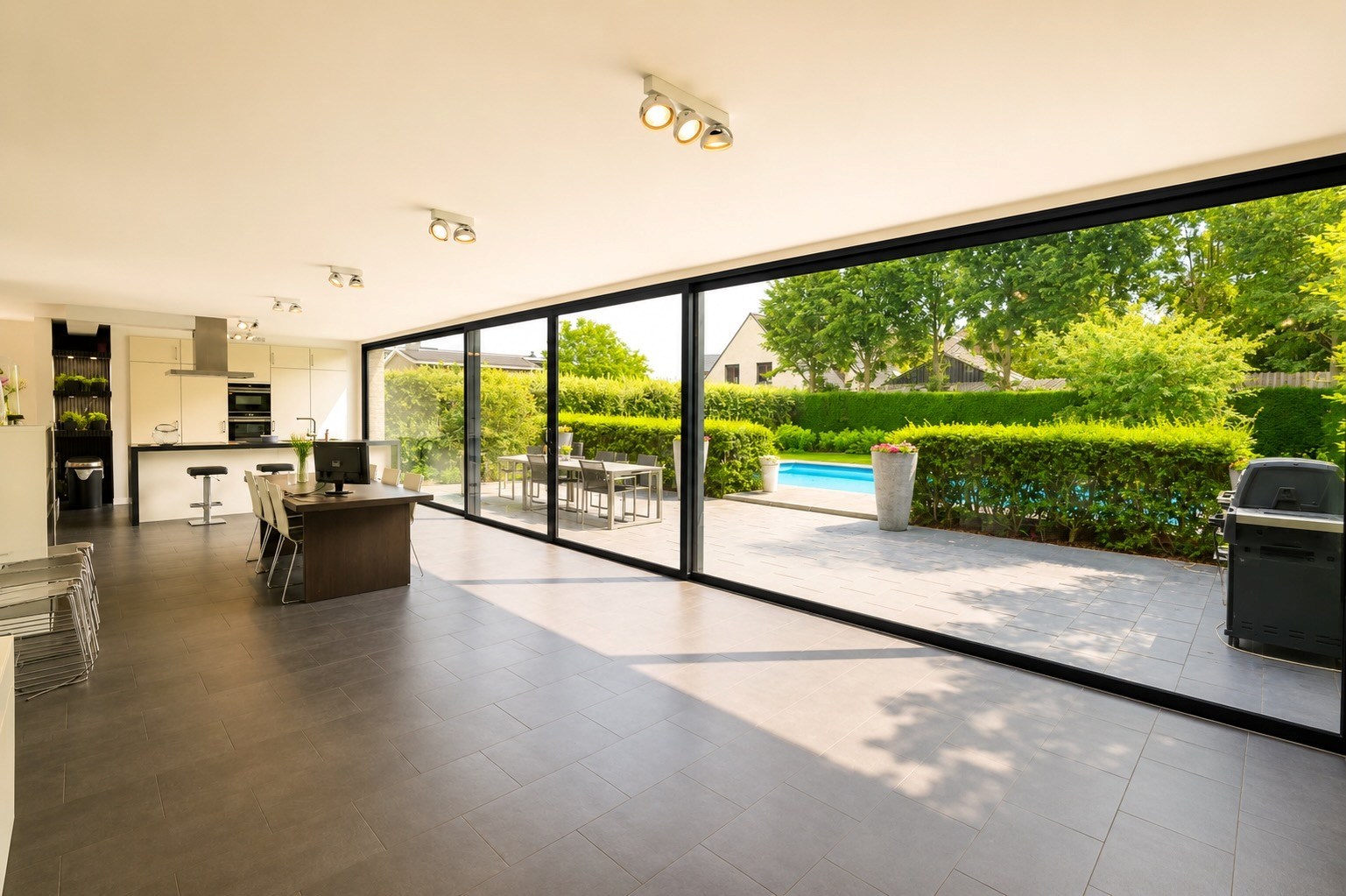Instapklare open bebouwing met verwarmd zwembad op toplocatie in Sleidinge - foto 4
