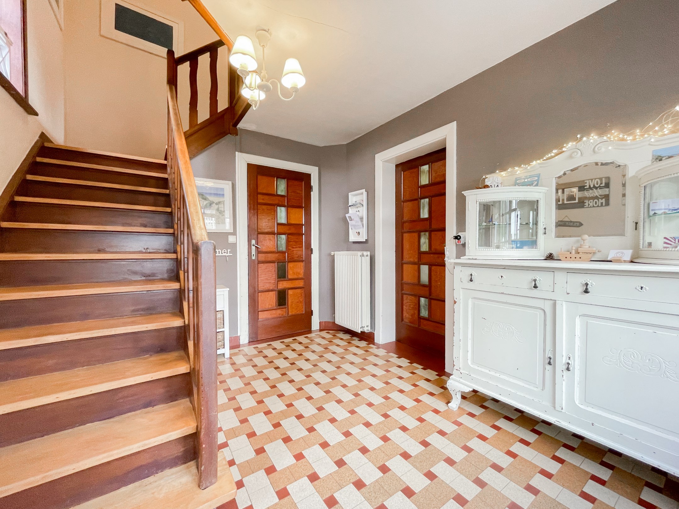 Uiterst charmante villa, rustig gelegen in één van de paadjes in het Zoute op wandelafstand van de zee. - foto 4