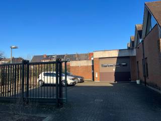 Commercial for rent in Aartselaar