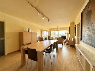 Cet agréable appartement de deux chambres à coucher se trouve dans la Residentie Talmar à Willebroek. Il est idéalement situé près du centre...