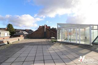 ** OPTION **Your JVCIMMO Agency is pleased to present you with a RARE opportunity: a unique real estate complex combining raw industrial style, large volumes and multiple exploitation potential, located in the heart of Waremme.The first floor offers great flexibility, with several rooms, an entrance hall and an indoor garage. The adjoining half-level completes the ensemble: it can become a living space that complements the loft... the ideal place to work, yet separate from the main home... or another destination, depending on your desires...Upstairs, discover a spectacular industrial-style loft. This main living space immediately impresses with its impressive volume, with a large living room of +/- 110 m² opening onto a kitchen area and enhanced by a bluestone floor. The first floor also includes a bathroom, laundry room, two halls and three bedrooms. The property's undeniable charm lies in its large terrace with panoramic views over the city, perfect for enjoying special moments.The property's location completes the picture: you'll benefit from immediate access to the E40/E42 motorway, the train station and all the amenities of the city center, all while living in an exceptional setting.Offer from €350,000, subject to acceptance by the owner.So, tempted by this exclusive opportunity? Contact us today!For more information, visit www.jvcimmo.be or call 019/322.555.