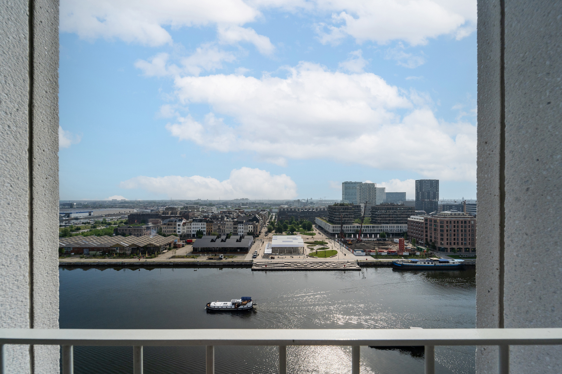Gemeubeld appartement met 2slpks op 12e verdiep, 't Eilandje - foto 4