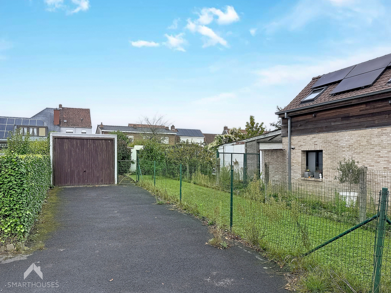 Te renoveren HOB met veel potentieel, garage en uitweg - foto 4