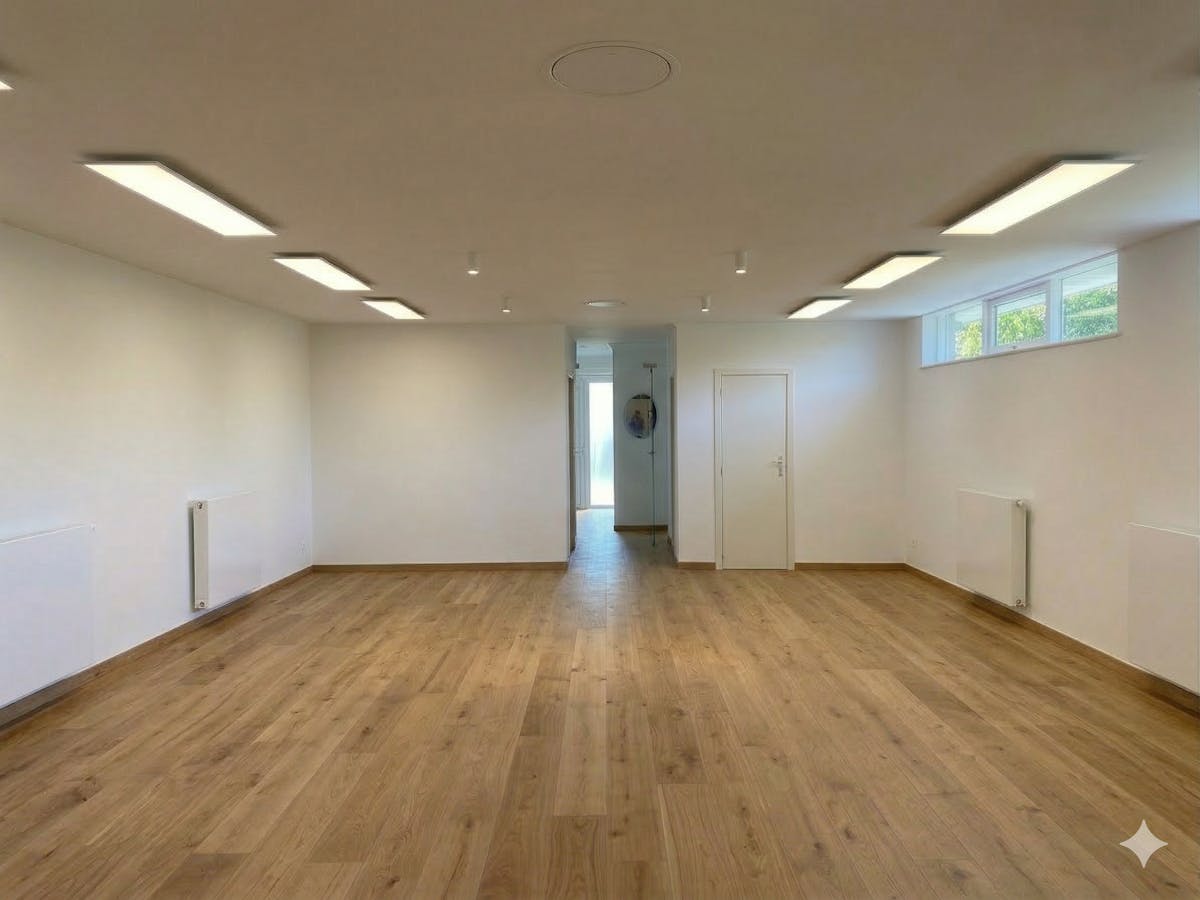 Kantoor- of praktijkruimte te huur in Lichtervelde - foto 4