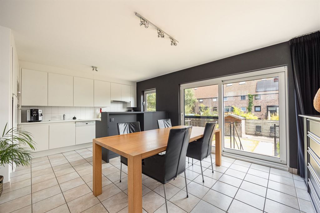 Perfect onderhouden en instapklare split-level woning - foto 4
