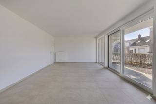 Ben jij opzoek naar een appartement waar ligging, ruimte en comfort centraal staat? In de Residentie Sint-Maertens Veld vindt u dit...