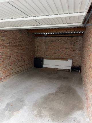 Garage à vendre à Malines