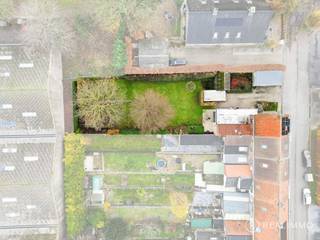 Op zoek naar een zeer rustig gelegen halfopen woning in een doodlopende, vlakbij het centrum van Avelgem en op wandelafstand van de Schelde? Dan...