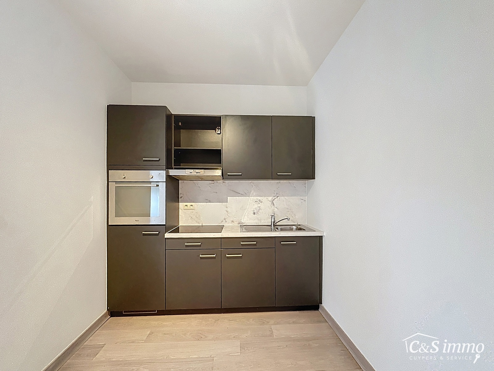 Appartement à louer à Anvers avec 1 chambre - photo 2