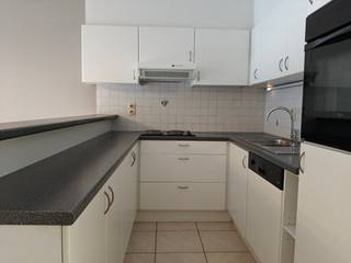 Dit comfortabele en goed onderhouden 2-slaapkamerappartement met kelder is centraal gelegen in een verzorgde residentie en biedt alles wat u...