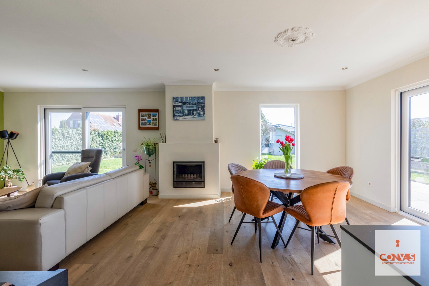 Gerenoveerde woning met zes slaapkamers en zonnige tuin - photo 4